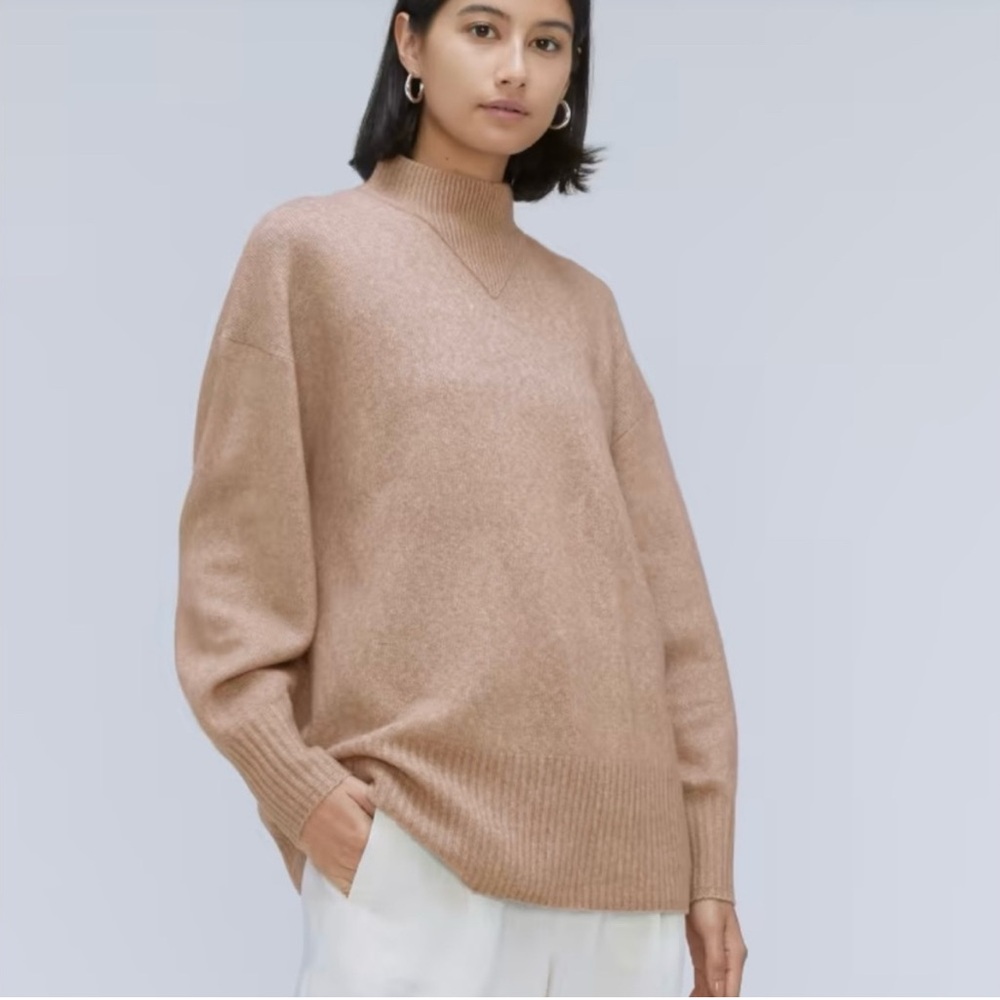 EUC Everlane The Cozy-Stretch Pullover